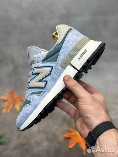 Кроссовки New Balance 1300