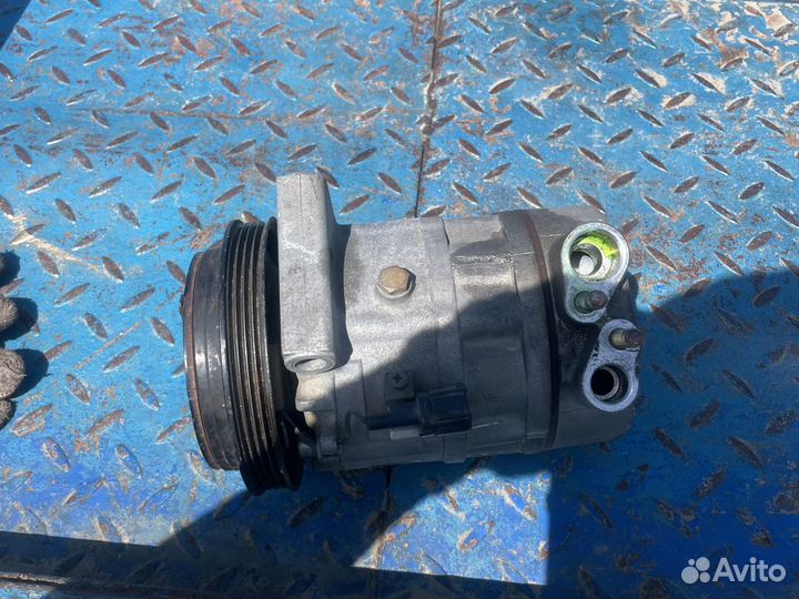 Компрессор кондиционера nissan Qashqai X trail