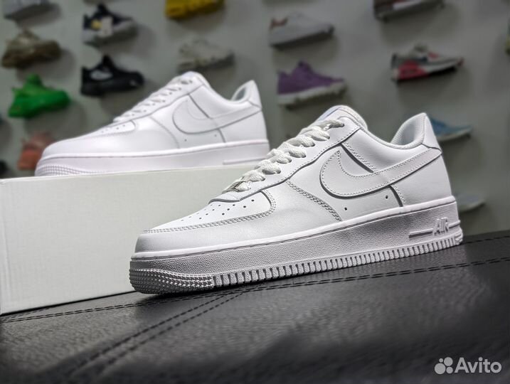 Nike Air Force белые форсы