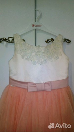 Празднечное платье