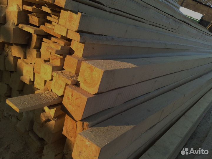 Домостроение с досками из лиственницы