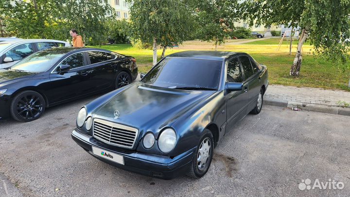 Mercedes-Benz E-класс 2 МТ, 1998, 470 000 км