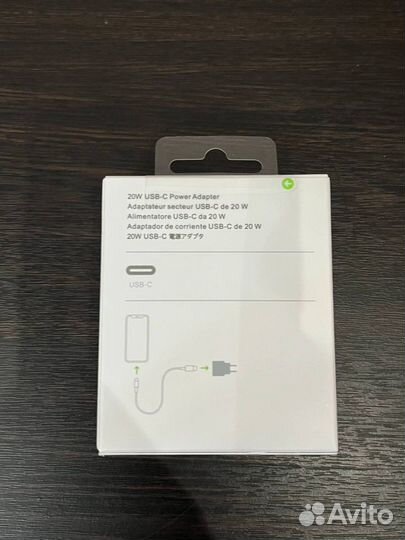 Зарядка на iPhone USB-C 20W блок оригинал