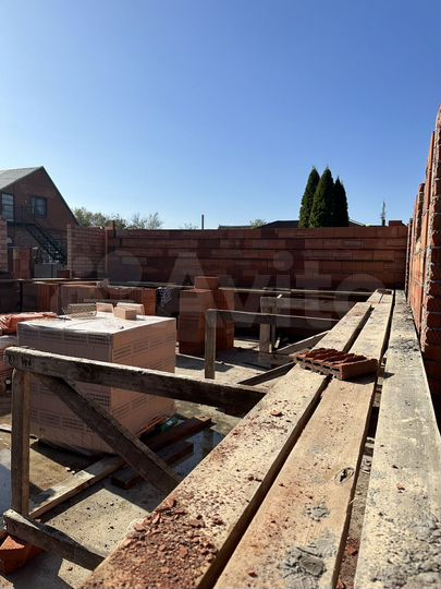 Дом 79 м² на участке 6 сот.