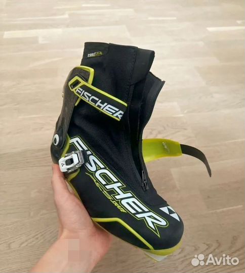 Лыжные ботинки fischer carbonlite eu 42,5