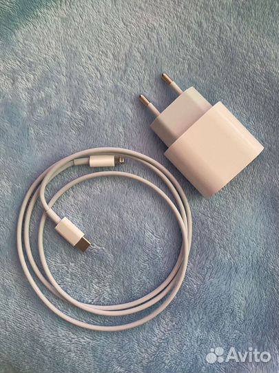 Зарядное устройство для iPhone (оригинал)