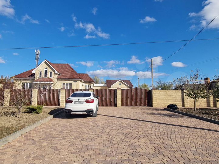 Дом 160 м² на участке 12 сот.