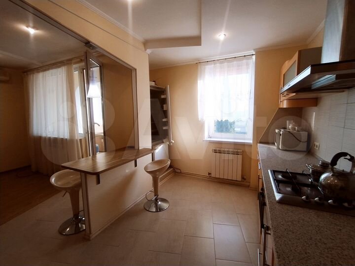 2-к. квартира, 70 м², 6/9 эт.