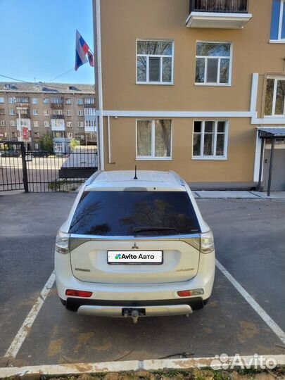 Mitsubishi Outlander 2.4 CVT, 2014, 185 000 км