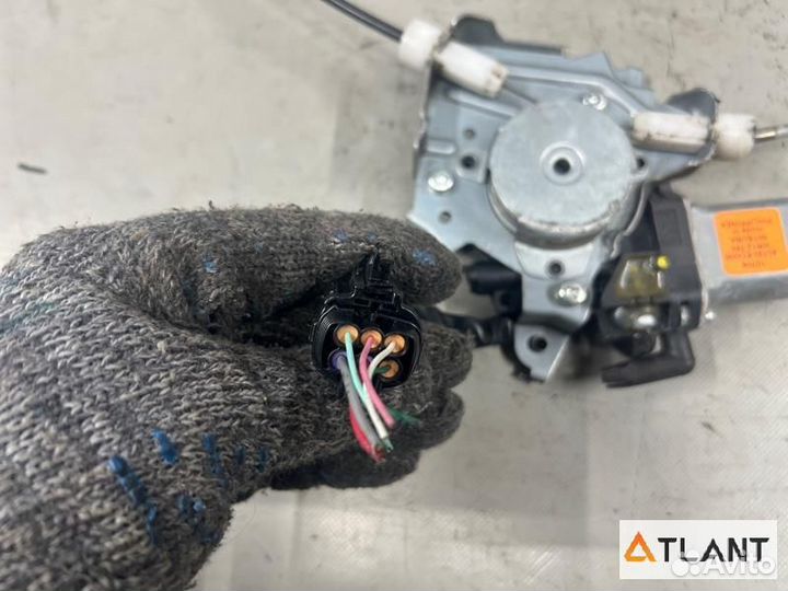 Стеклоподъемник передний правый nissan tiida