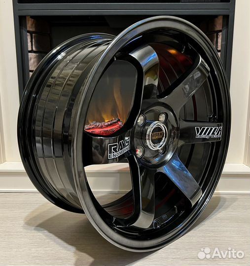 Новые диски Rays Volk Racing Te37 16*7j 4*100