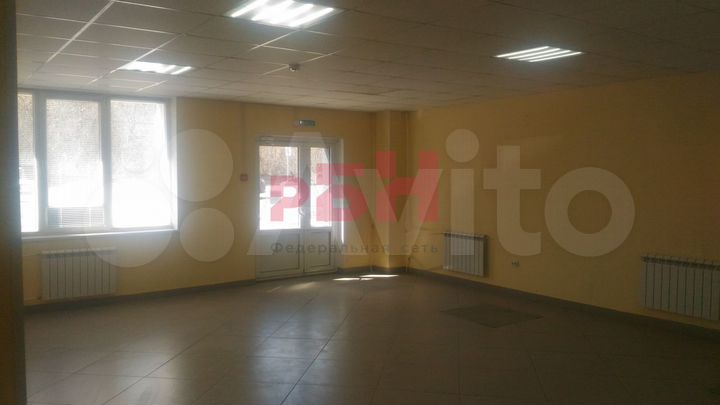 Сдам торговое помещение, 480 м²