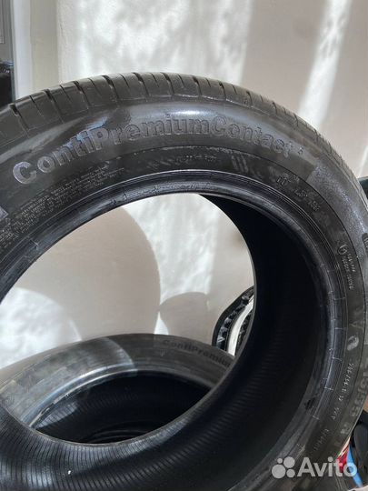 Continental ContiPremiumContact 5 215/55 R17 94V