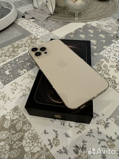 iPhone 12 Pro Max, 256 ГБ