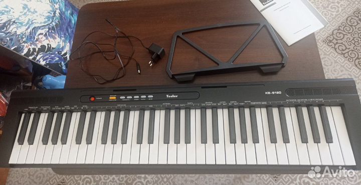 Синтезатор Tesler KB-6120