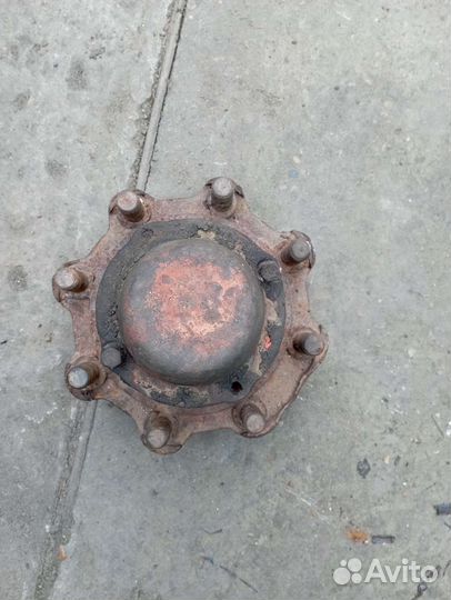 Ступица 8-шпиличная для тележки