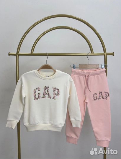 Костюм для девочки gap