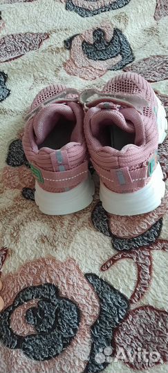 Обувь на девочку 25р