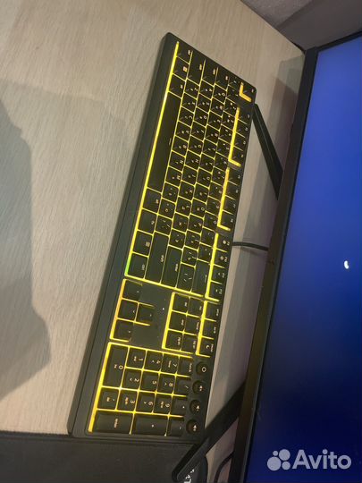 Клавиатура проводная Razer Ornata V3