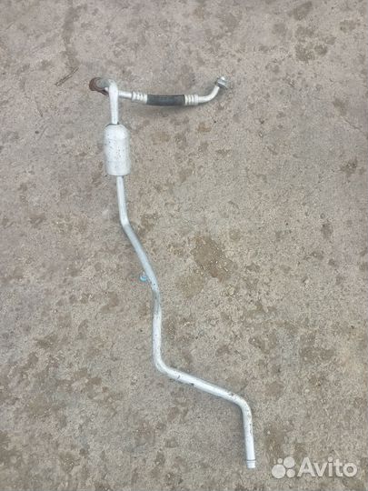 Трубка кондиционера Mitsubishi Pajero 2