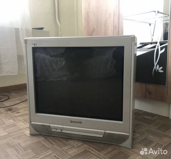 Телевизор panasonic