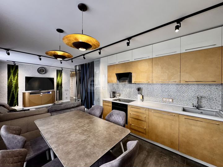 4-к. квартира, 105 м², 22/24 эт.