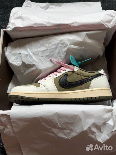 Nike Air Jordan 1 Travis Scott