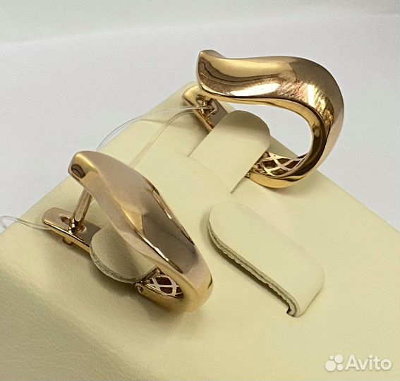 Золотые серьги