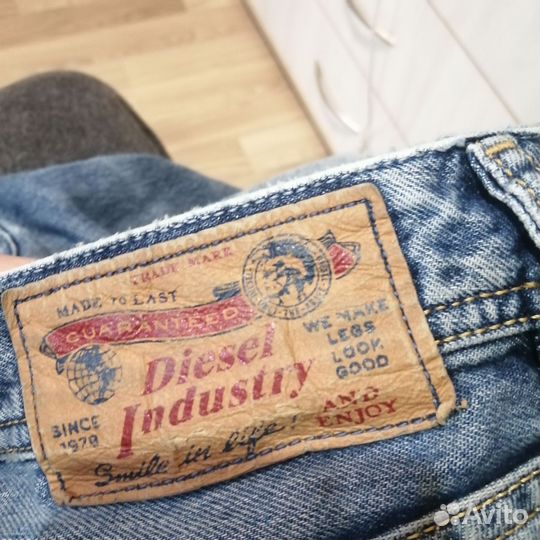Джинсы diesel