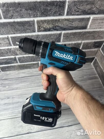 Шуруповерт makita 18v