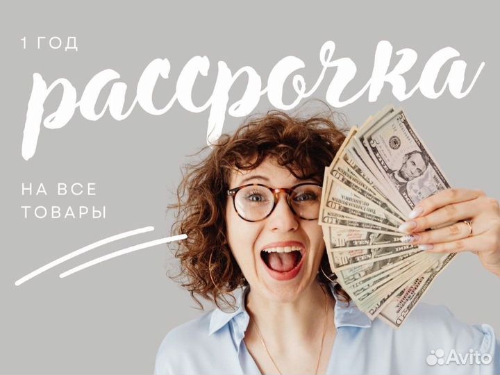 Белый узкий распашной шкаф для одежды в прихожую