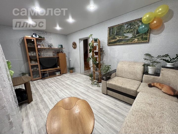 4-к. квартира, 68 м², 1/2 эт.