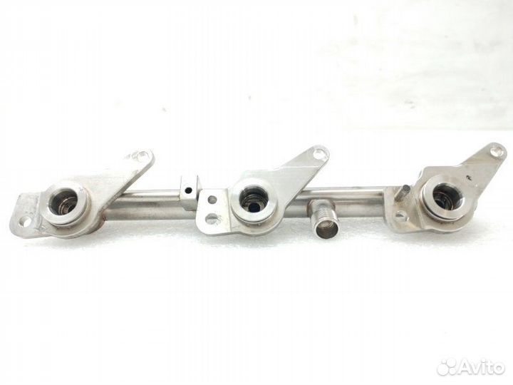 Топливная рейка (рампа) Mercedes-Benz Cls-Class