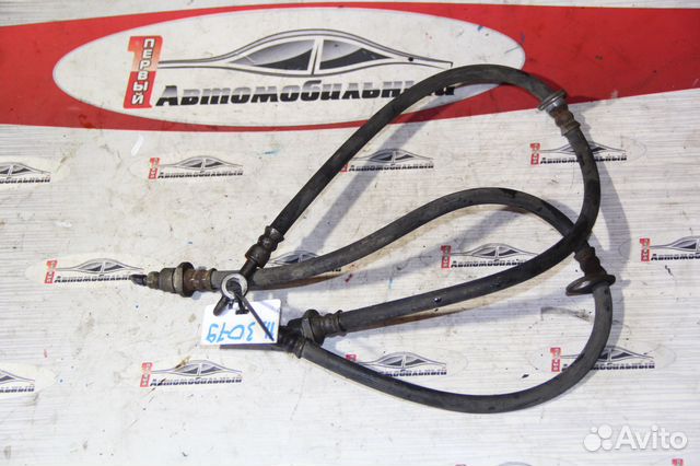 Тормозной шланг перед c Toyota Noah AZR60G 1AZ-FSE