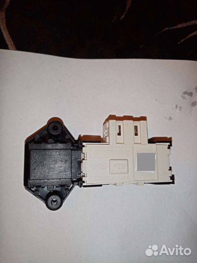 Замок блокировки двери стиральной машинки Самсунг