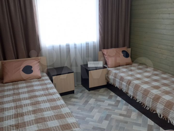 Комната 36 м² в 2-к., 1/1 эт.