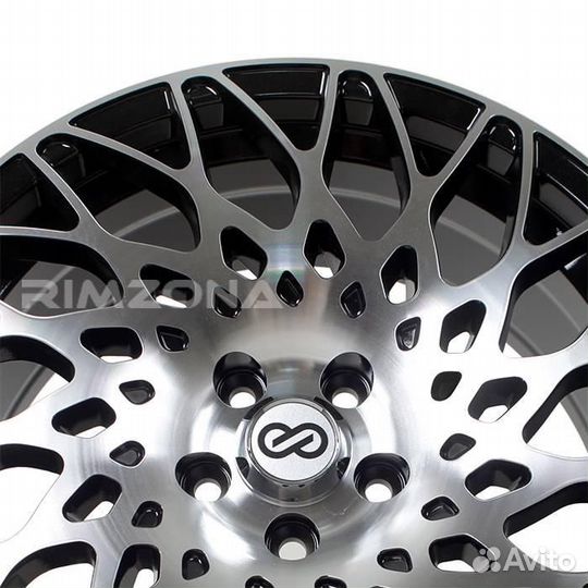 Литой диск sakura wheels R17 5x112