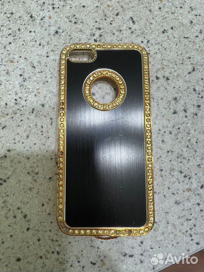 Чехлы на iPhone 5