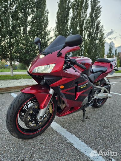 Продам мотоцикл Honda cbr600rr