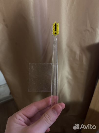 Щетка зубная б/у
