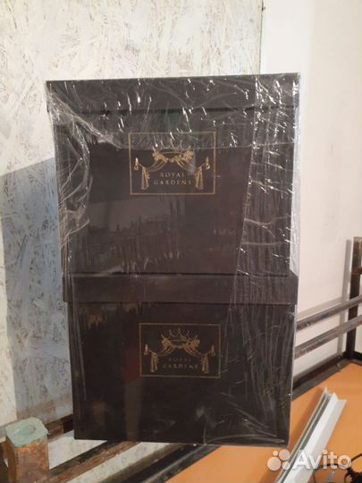 Коробка подарочная черная