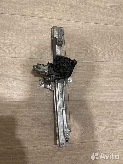 Стеклоподьемник Ситроен С4 В7