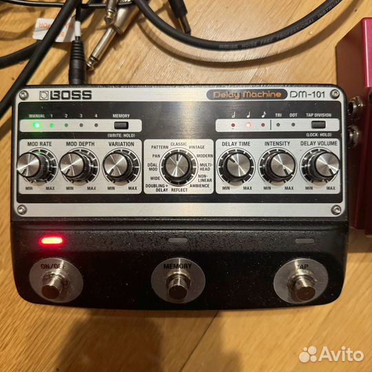 Boss DM-101 delay machine