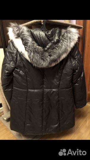Пуховик женский