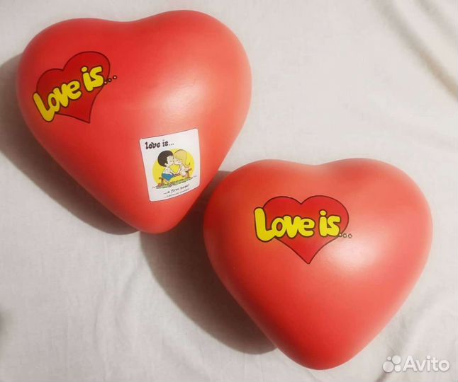 Сердце Love is бокс подарок девушке