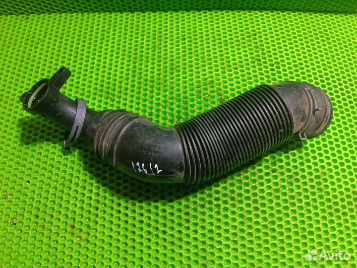 Патрубок Volkswagen Polo V