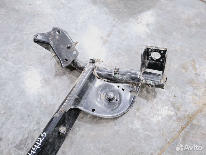 Балка задняя Renault Logan II 2014