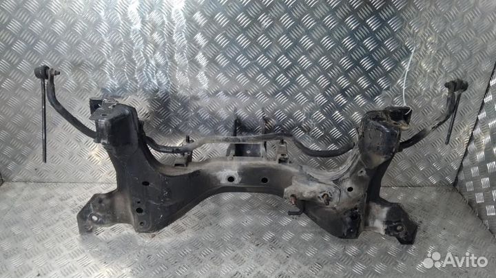 Балка передняя KIA Carens 1 (1999-2006)