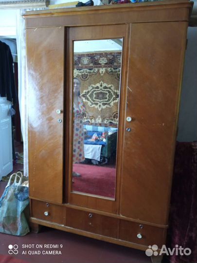 Шкаф сервант СССР