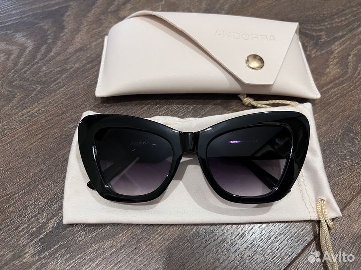 Солнцезащитные очки